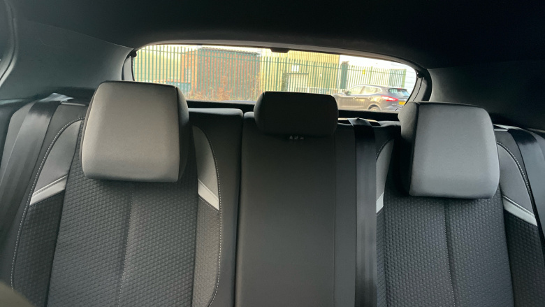 Vauxhall Astra 1.2 Turbo 130 Griffin 5dr Petrol Hatchback